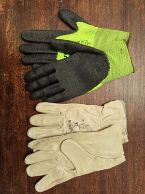 Lot de 100 paires de gants de protection de différentes tail…