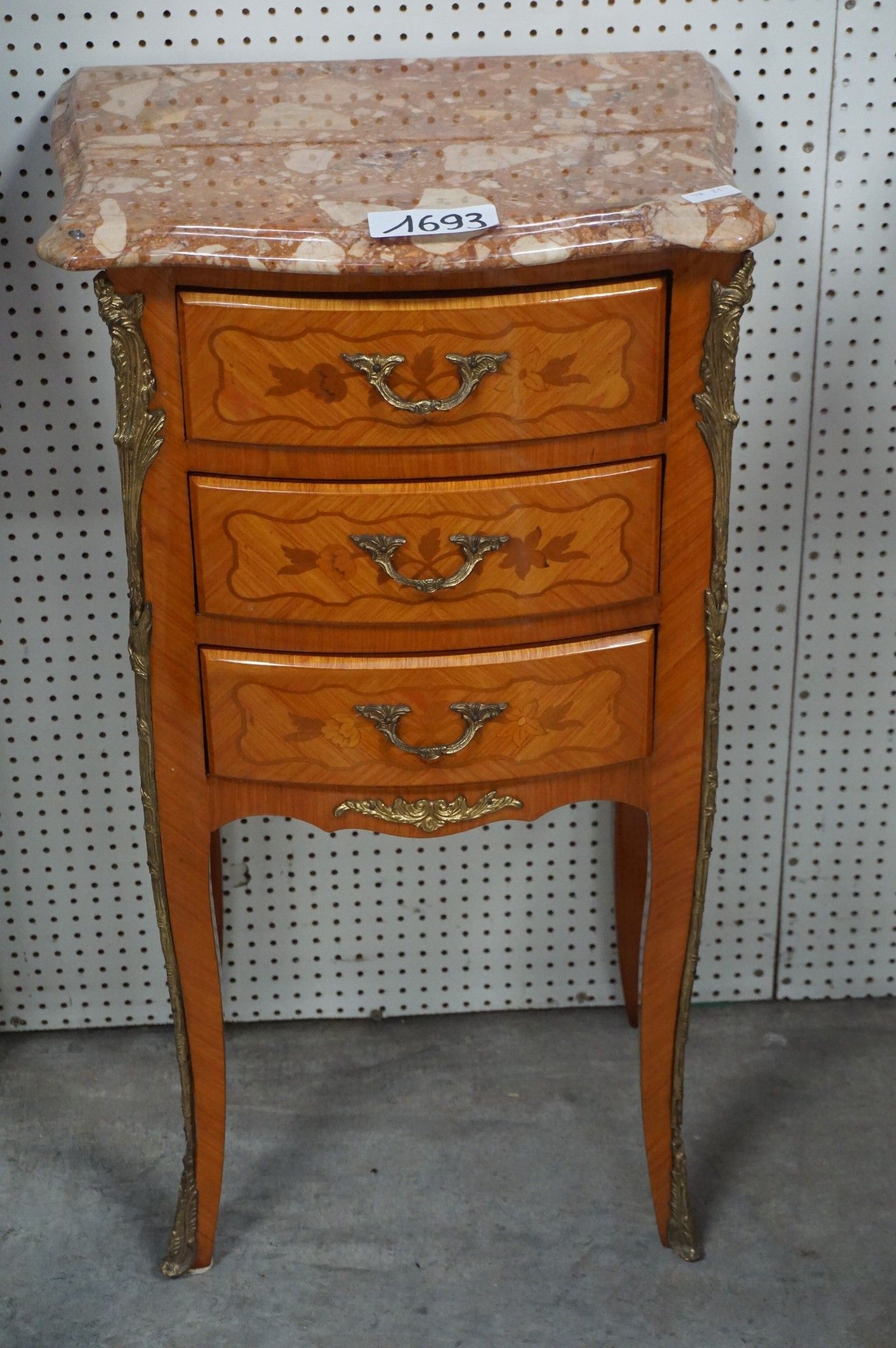 commode en marqueterie - style français - à 3 tiroirs - H : …