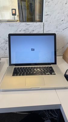 APPLE Ordinateur portable MacBook Pro Mod. A1286 15" INTEL C…
