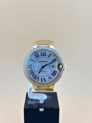 Montre pour femme Cartier Ballon de Cartier en or jaune 18 carats sertie de diamants