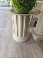 Une sellette basse à cannelure
