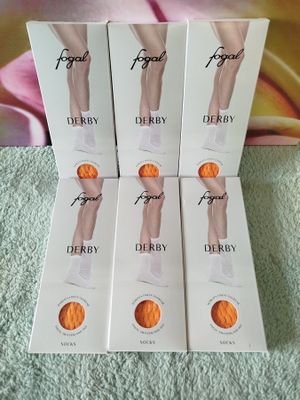 lot de 38 socquettes de marque FOGAL (produit de très haute …