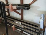a picture of a rack with a pair of skis on it