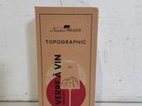 une image représentant une boîte en carton sur laquelle figure l'illustration d'un oiseau