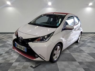 TOYOTA - AYGO 1.0 VVT-I X-GLAM - ES - Mise en service: 30/03…