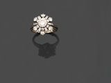 une bague en diamant à une seule pierre, par van cleef