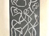 un dessin en noir et blanc d'un homme et d'une femme