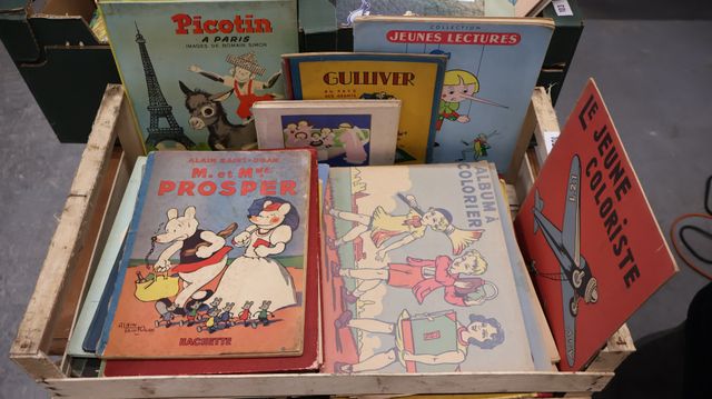 Lot de livres d’enfant, albums à colorier