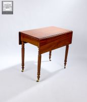 Table desserte à volets