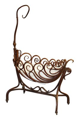 Style THONET, dans le goût de KOHN, fin XIXème, début XXème …