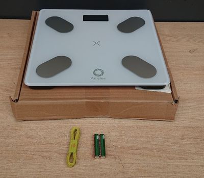 Balance Connectée, ARTIZLEE , blanc, ecran led- NEUF (à reti…