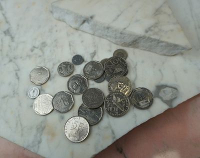 Lot de 22 pièces comprenant : - 1 pièce de 10 FRANCS (1986)