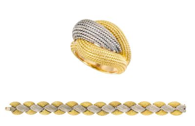 des bagues bicolores or et argent et un bracelet