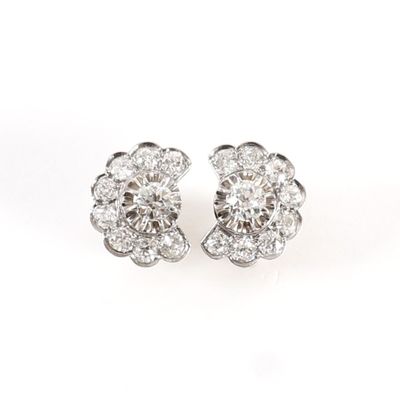 Paire DE Boucles D'Oreilles EN OR ET Diamants