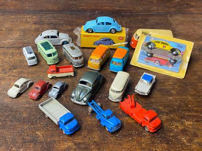 CIJ RENAULT – Plâtre et farine (1935) : -Camion... - Lot 258