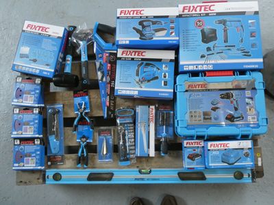 (Outillage bois) - Palette d'outillage électroportatif et ma…