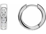 Boucles d'oreilles créoles plaquées argent, ornées de pierres CZ de chaque côté