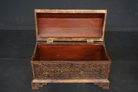 Coffre asiatique en bois - orné d'une mosaïque de verre - L … (photo 3)