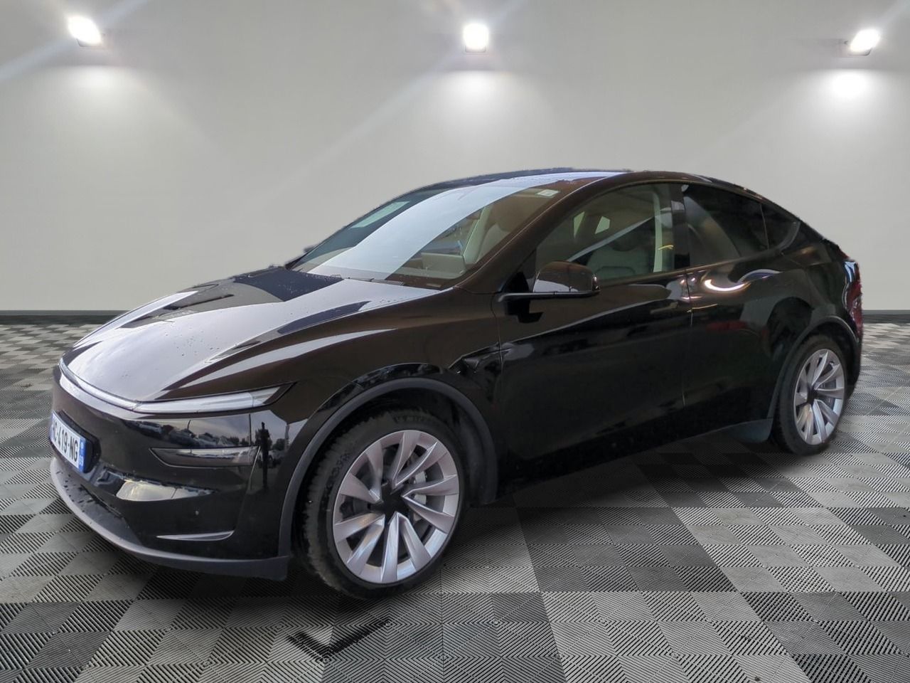 TESLA - MODEL Y LONG RANGE AWD - EL - Mise en service: 21/03…