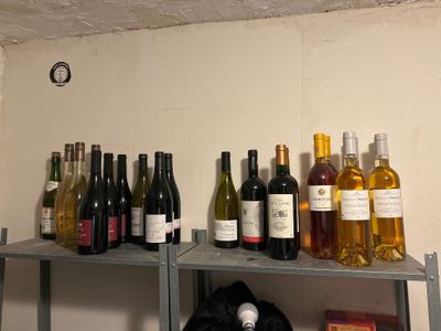 Petit stock d'alcool et softs drinks - Photo 1