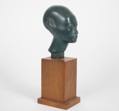 Ecole française XXème. "Portrait d'égyptienne". - Photo 1