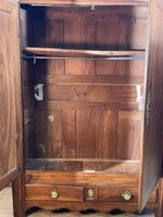 Armoire bretonne en bois naturel ouvrant à deux portes et de… (photo 2)