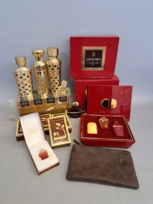 GUERLAIN Ensemble de flacons miniatures et échantillons dive… - Photo 1