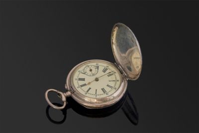 Montre savonnette à ancre en argent niellé, manque la couron…