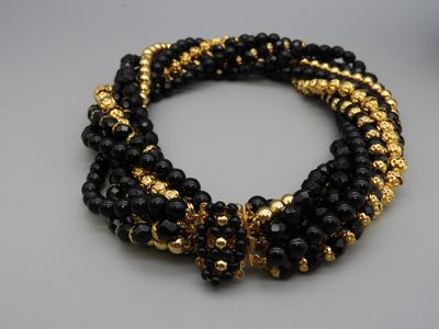 Collier couture 8 rangs alternant perles et billes de verre …