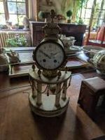 MARTINO, pendule portique en bronze (photo 4)