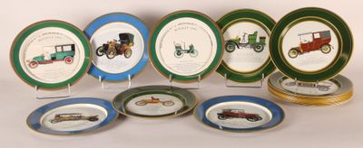 Ensemble de 20 assiettes représentatives autos très ancienne…