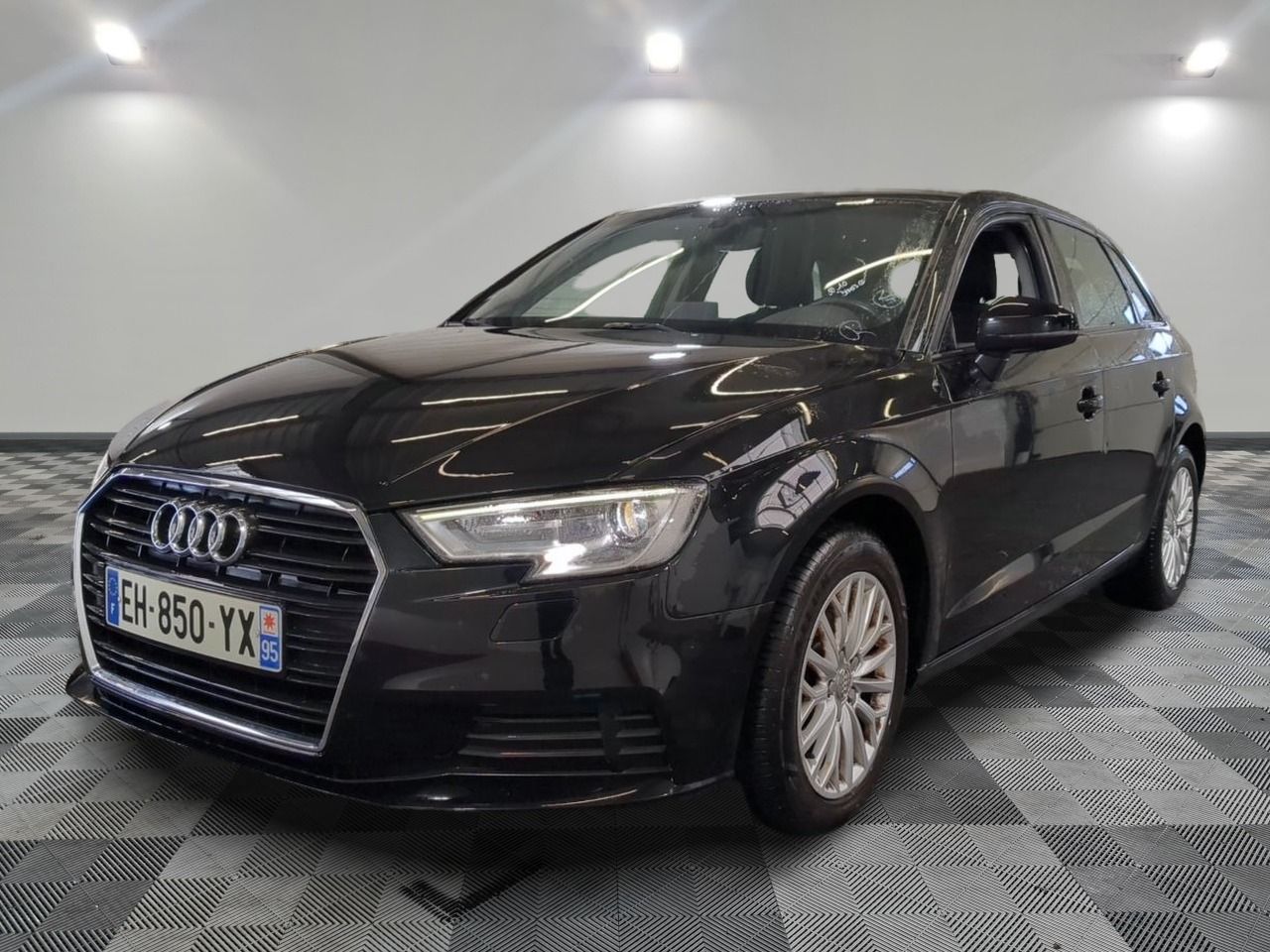 AUDI - A3 SPORTBACK 1.6 TDI 110 BUSINESS LINE - GO - Mise en…