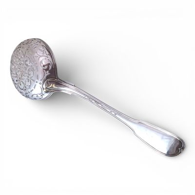 CUILLERE A SAUPOUDRER en argent, modèle filets - Photo 1