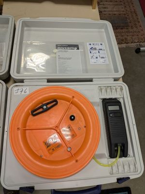 Appareil à niveler à gaz NIVCOMP N° G116689 - Photo 1