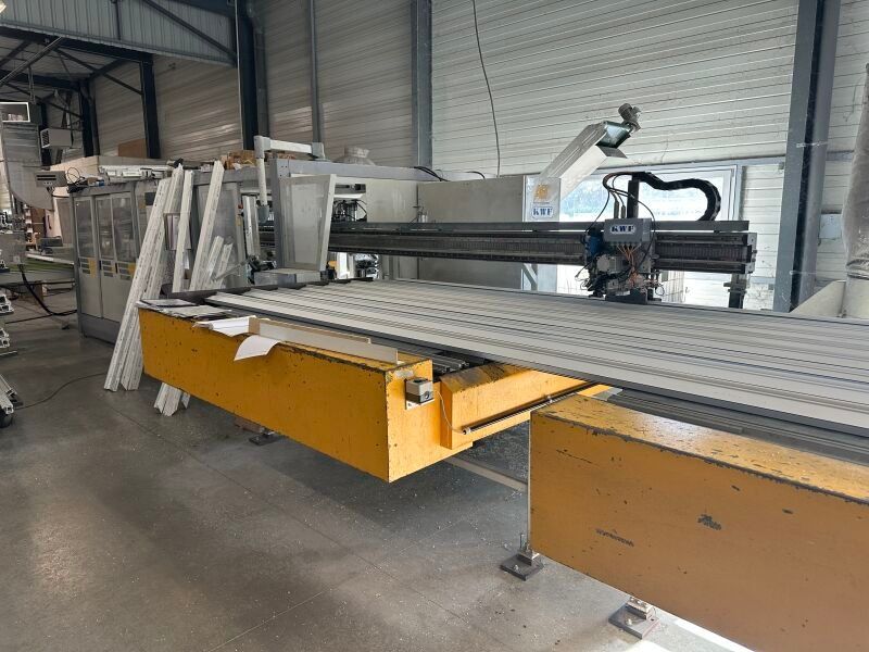 1 centre d'usinage KWF type BAZ 1 GM-VU