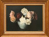 une peinture de roses dans un vase sur une table