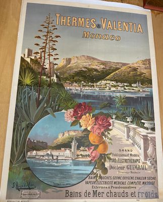 une affiche accrochée au mur d'un restaurant, offrant une vue sur la ville