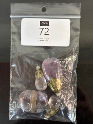 LOT : 3 pendentifs et une perle d'améthyste polie