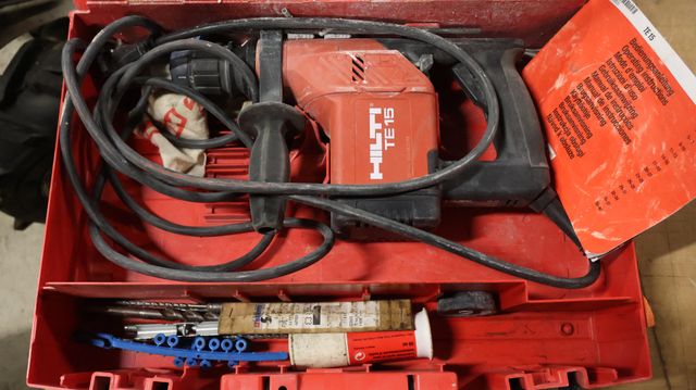 Perforateur HILTI TE 15 filaire, non testé