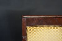 Paire de fauteuils en acajou et placage d'acajou mouluré et … (photo 5)
