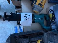 Scie sabre MAKITA