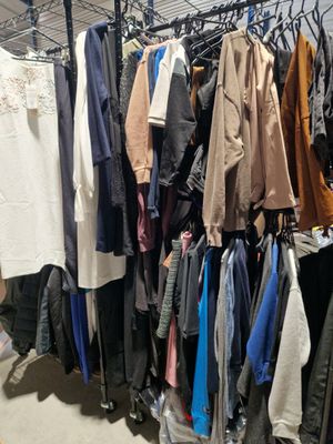 lot de100 vêtements de seconde main, homme/femme toute sorte…