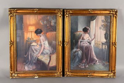 deux tableaux représentant une femme assise sur une chaise à côté d'une lampe