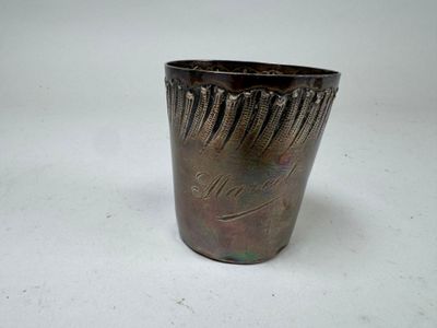 Timbale en argent 950/1000, poinçon Minerve, marquée MARCEL. - Photo 1