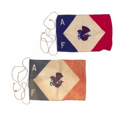 deux drapeaux sur lesquels figurent les lettres a - f et a - f