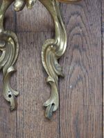PAIRE D'APPLIQUES à un bras de lumière en bronze ciselé et d… (photo 2)