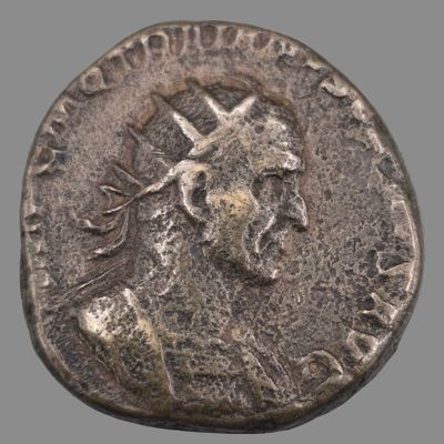 une pièce d'argent portant l'image d'un homme