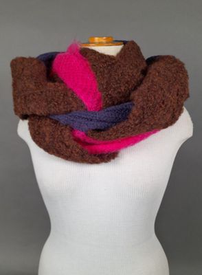 VIVIENNE WESTWOOD. Snood en laine, alpaga, mohair et autres …