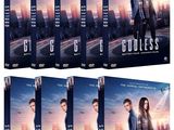 un lot de six jaquettes de DVD de la série « Golesss »
