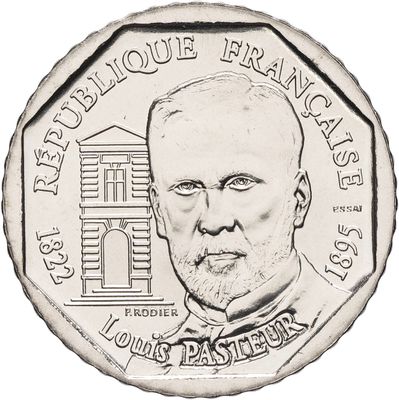 une image montrant un gros plan d'une pièce de monnaie à l'effigie d'un homme